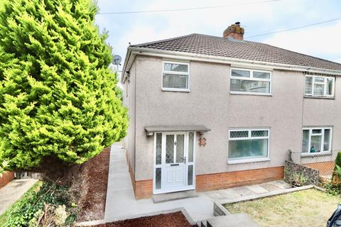 3 bedroom semi-detached house for sale, Tree Tops Avenue, Blackwood, NP12