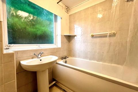 1 bedroom apartment for sale, Rossiter Lodge, Rosetrees, Guildford, Surrey, GU1