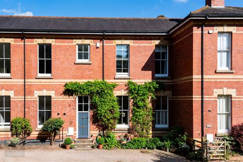 2 Chestnut Lane, Burghill, Hereford, HR4 7QN
