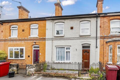 3 bedroom terraced house to rent, Waldeck Street, Reading, RG1