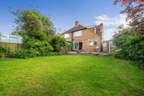 17 Cherry Walk, Bromley, BR2 7LT