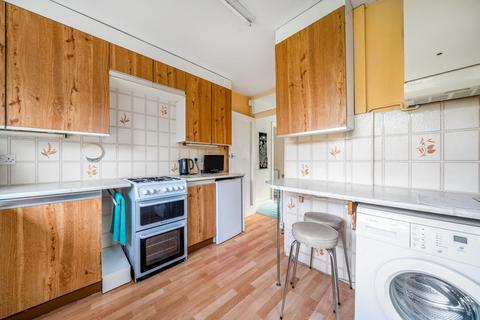 17 Cherry Walk, Bromley, BR2 7LT