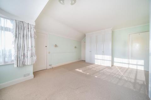 17 Cherry Walk, Bromley, BR2 7LT