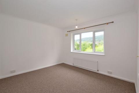 3 bedroom semi-detached house to rent, Malvern WR14