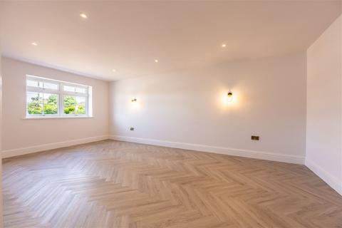 4 bedroom detached house for sale, Chapel Lane, Southampton SO45