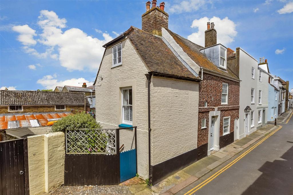 Middle Street, Deal, Kent 1 bed end of terrace house for sale £325,000
