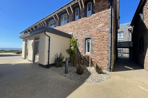 2 bedroom apartment to rent, Rest Bay, Porthcawl CF36