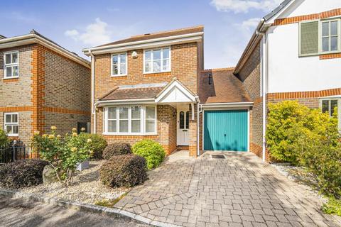 3 bedroom link detached house for sale, Caversham / Emmer Green,  Berkshire,  RG4