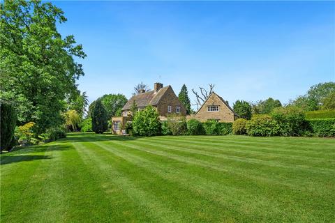 4 bedroom detached house for sale, Crabtree Green, Collingham, Wetherby, West Yorkshire