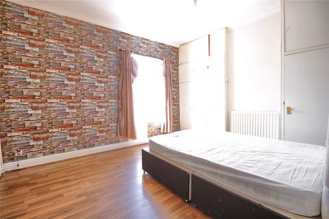 2 bedroom terraced house to rent, Hampden Street, South Bank