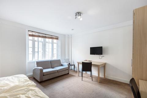 Studio to rent, Upper Woburn Place London WC1H