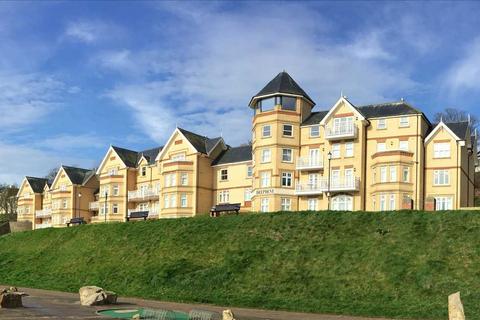 2 bedroom apartment for sale, Deepdene, The Beach, Filey