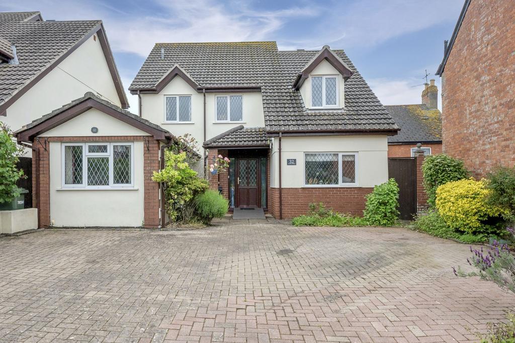 Road, EX7 4 bed detached house for sale £565,000