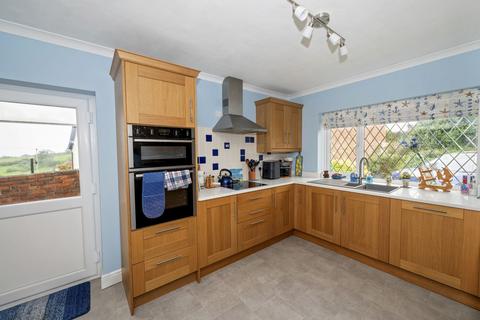 4 bedroom detached house for sale, Holcombe Road, Holcombe, EX7