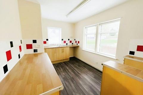 2 bedroom maisonette for sale, Inglesham Road, Swindon, SN2 5DJ