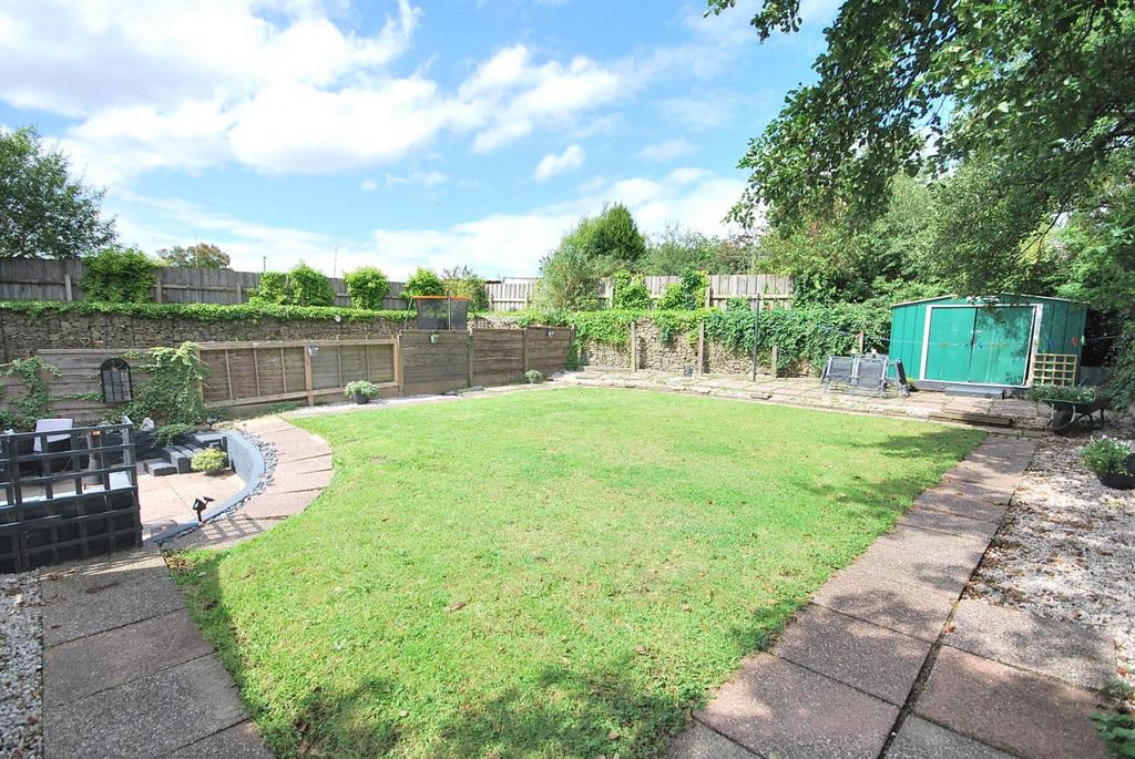 Beehive Green, Westhoughton, BL5 3 HS