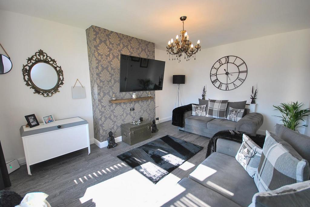Beehive Green, Westhoughton, BL5 3 HS