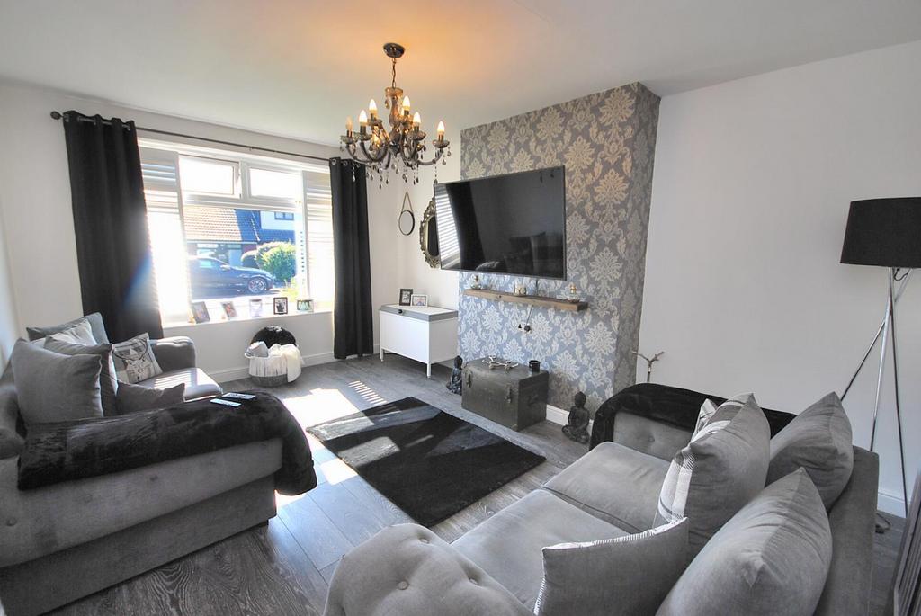 Beehive Green, Westhoughton, BL5 3 HS