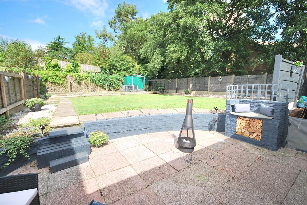 Beehive Green, Westhoughton, BL5 3 HS