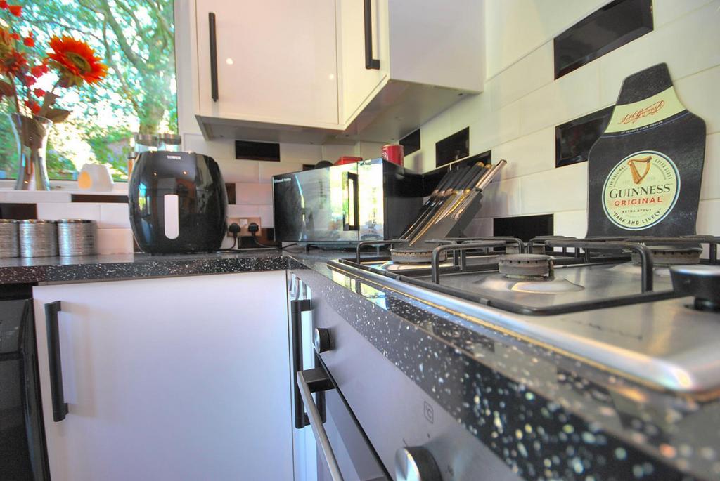 Beehive Green, Westhoughton, BL5 3 HS