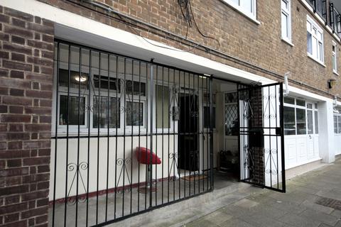 3 bedroom flat for sale, Cable Street , E1