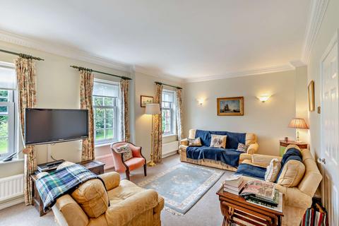 4 bedroom terraced house for sale, Queens Acre, Windsor, Berkshire