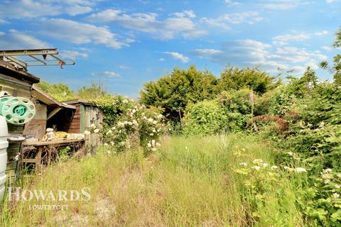 3 bedroom detached bungalow for sale, Avocet Close, South Oulton Broad