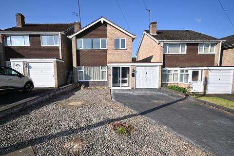 3 bedroom detached house for sale, Chelston Drive, Wolverhampton WV6