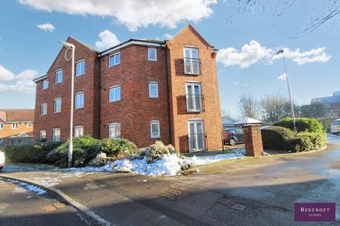 2 bed flat/apartment for rent in Kingfisher Drive, Wombwell