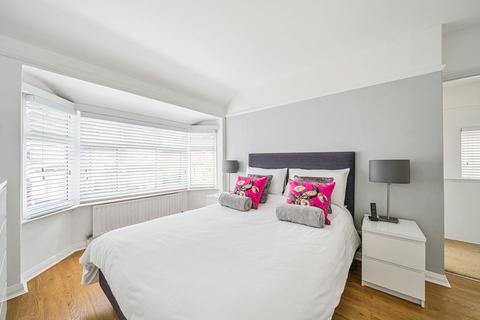 36 Garden Road, Dunstable, LU6 3JD