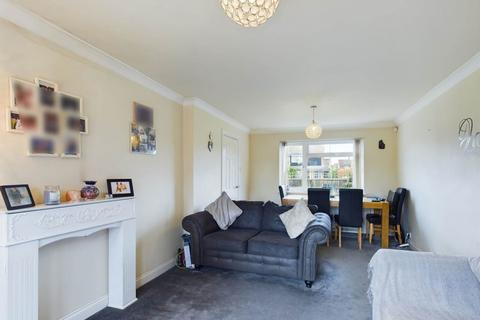 3 bedroom terraced house for sale, Kinson Green, Aylesbury HP20