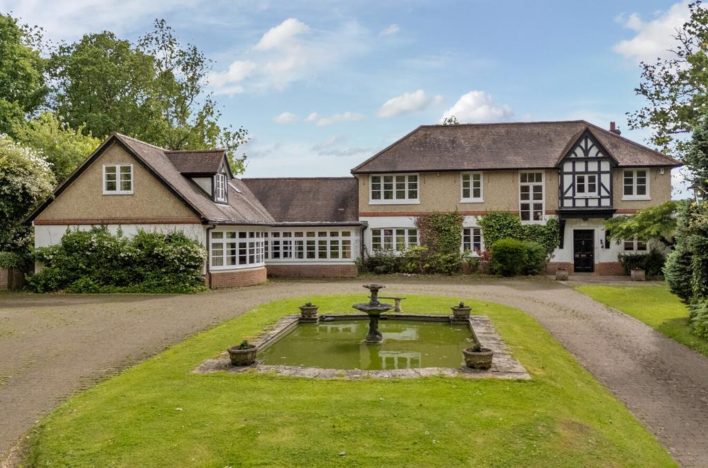 Upham, Hampshire, SO32 6 bed detached house for sale £2,000,000