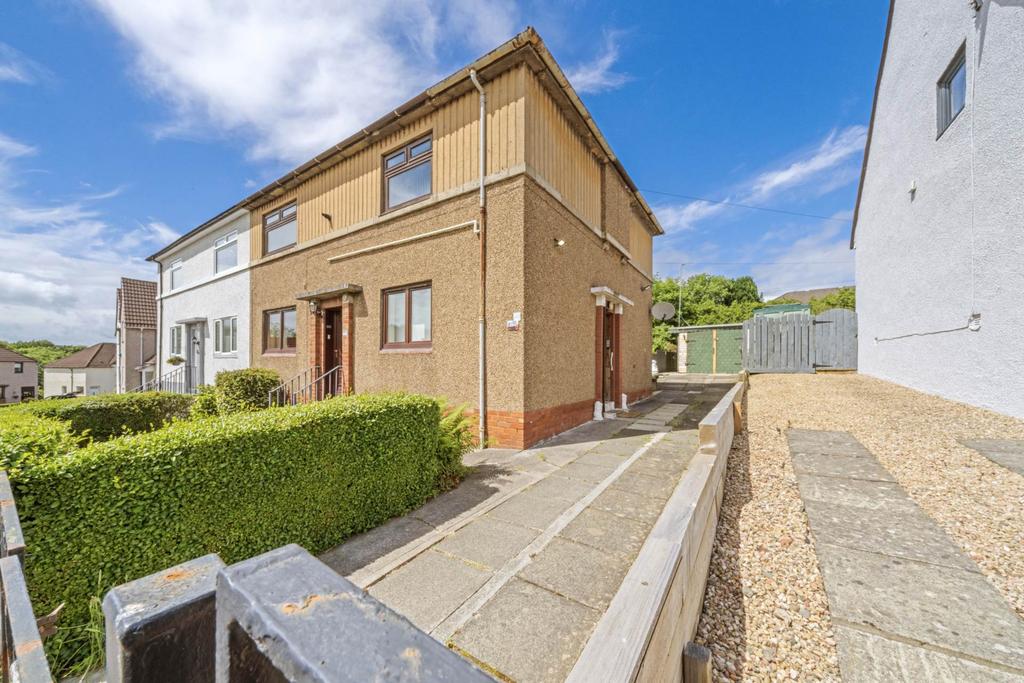 Milrig Road, Glasgow G73 2 bed flat for sale £110,000