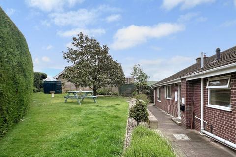 3 bedroom detached bungalow for sale, Nant Glas, Llandrindod Wells, LD1