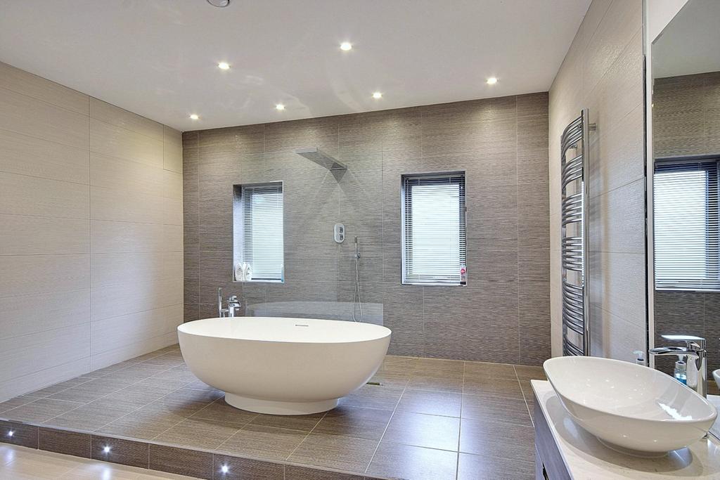 House Bathroom (Large)