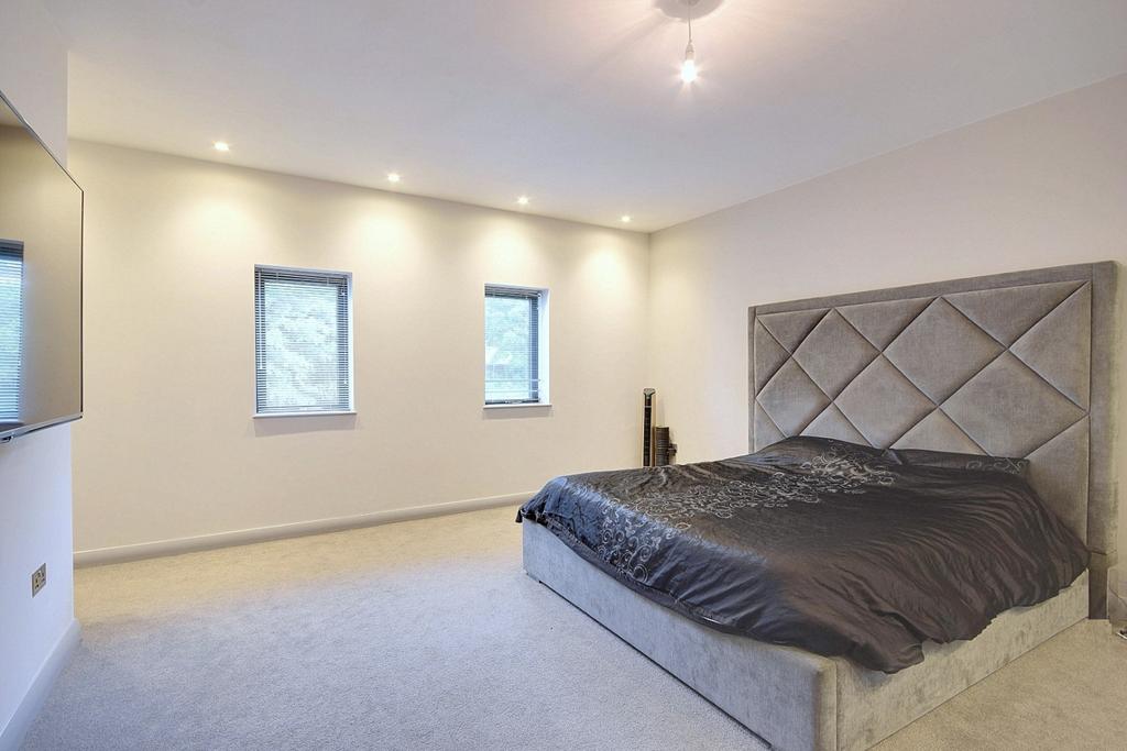 Bedroom (Large)