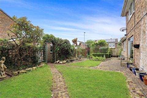 2 Torver Mount, Nunthorpe, Middlesbrough, TS7 8PL