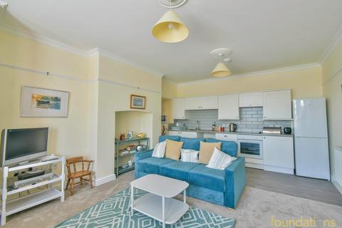 1 bedroom flat for sale, West Parade, Bexhill-on-Sea, TN39