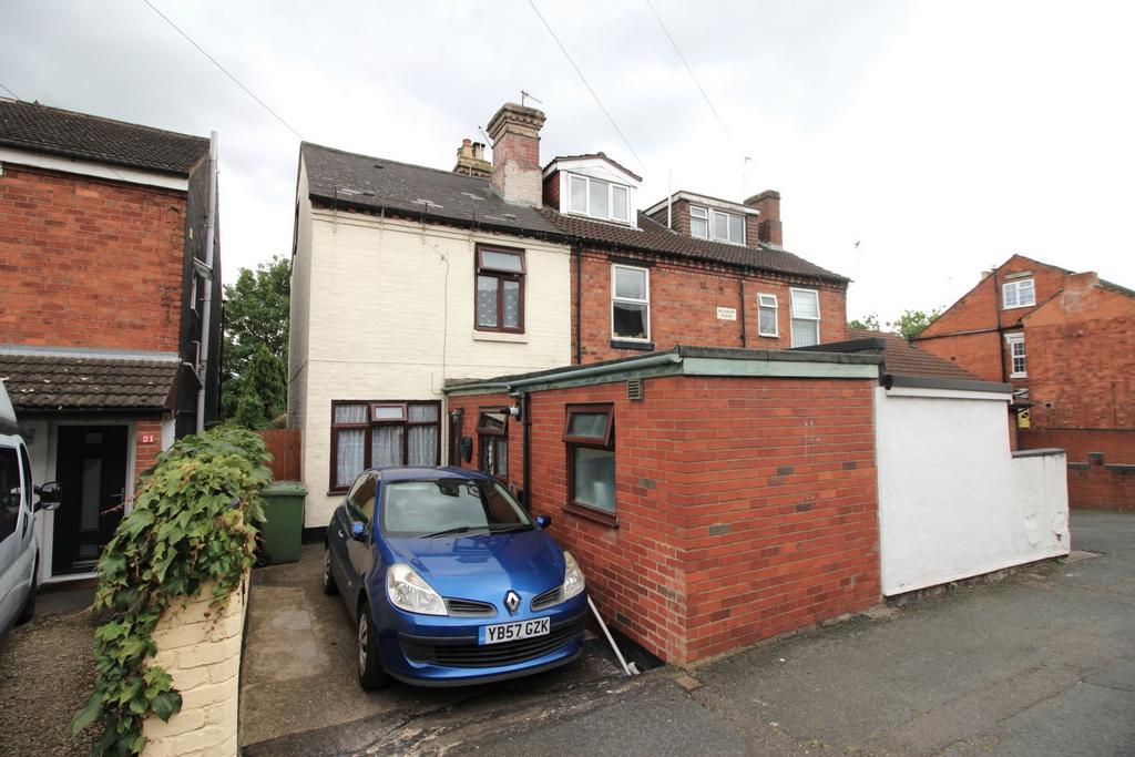 St Terrace, Kidderminster, DY10 3 bed house £995 pcm (£230 pw)