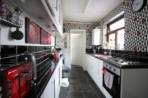 3 bedroom house to rent, St Georges Terrace, Kidderminster, DY10