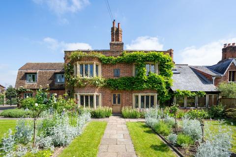 15 Cambridge Road, Girton, Cambridge, CB3 0PN
