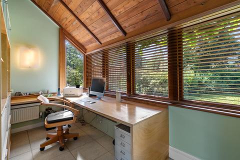 15 Cambridge Road, Girton, Cambridge, CB3 0PN