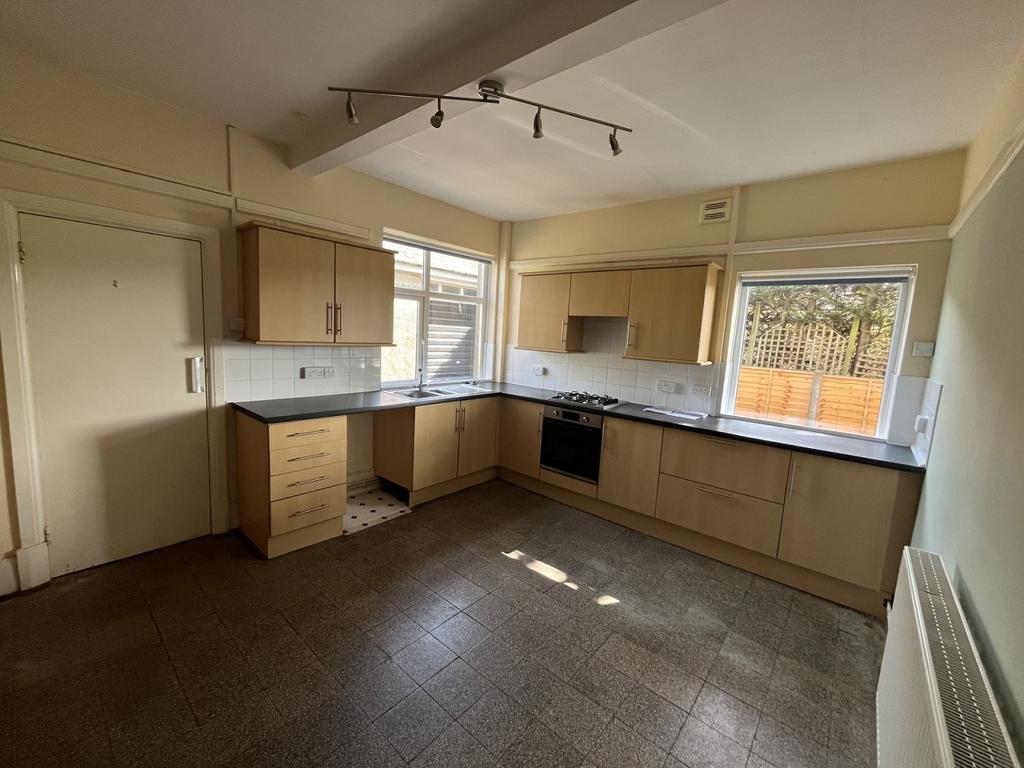 Kitchen / Breakfast Room