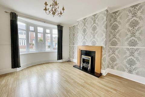 2 bedroom end of terrace house to rent, Brinkburn Road, Stockton-on-Tees TS20