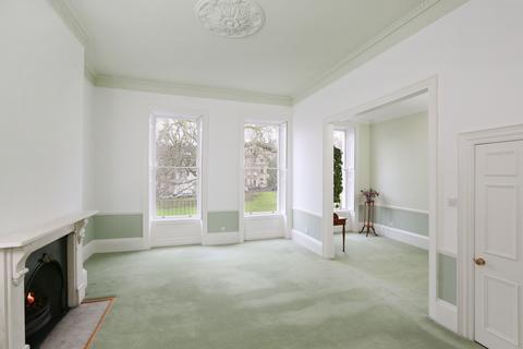 2 bedroom apartment for sale, St James's Square, BA1