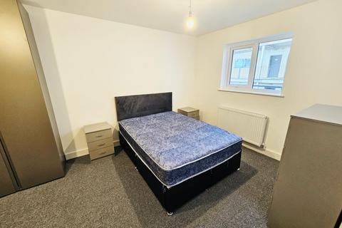 undefined, 2 bed apt with 2 balconies in Baltic Triangle