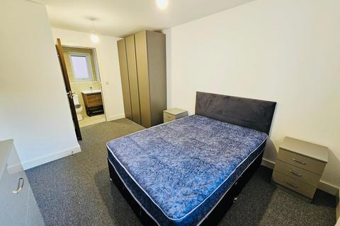 undefined, 2 bed apt with 2 balconies in Baltic Triangle