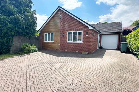 2 bedroom detached bungalow for sale, Burman Close, Shirley B90 2DR