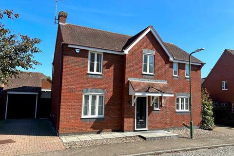 4 bedroom detached house to rent, Markenfield Place, Kingsmead