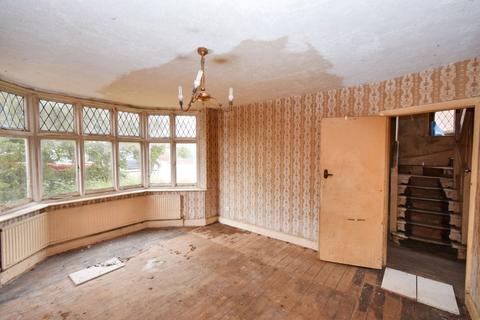 3 bedroom semi-detached house for sale, 32 The Chesils, Coventry, West Midlands, CV3 5BN